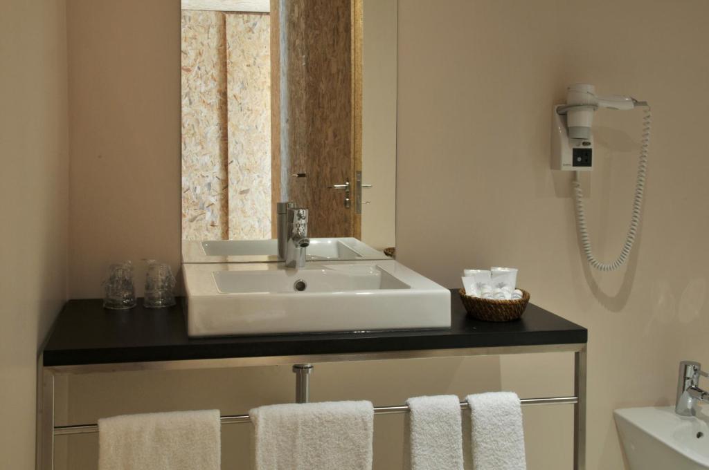 Paraiso Villas & Spa Guimarães Стая снимка